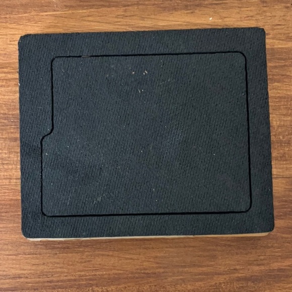 AccuCut Ellison 'Folder' Wooden Die (4.75" x 5.75") - Picture 2 of 3